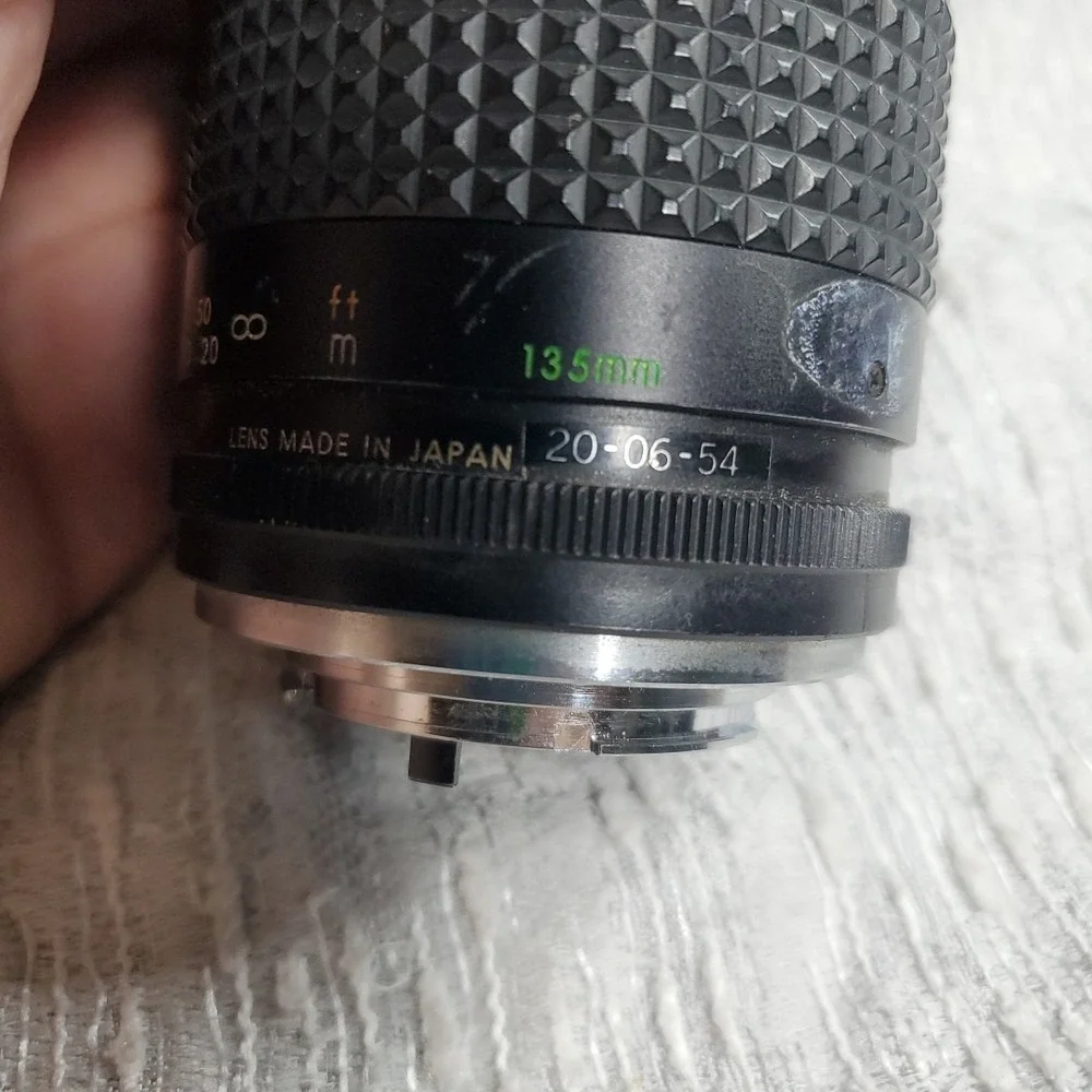 Focal 135mm f/2.8‎ MC Auto Lens Minolta MD Mount Black Vtg Japan Telephoto Prime